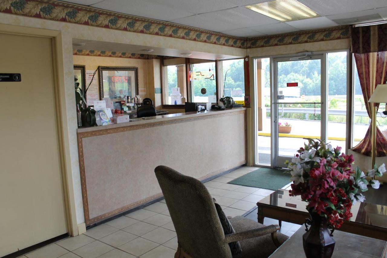 Scottish Inn Knoxville Ngoại thất bức ảnh